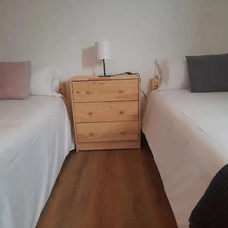Casa En A 5 Min Playas Casa de Férias Vigo